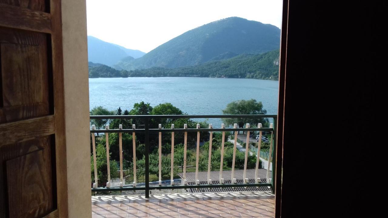 Bellavista - Appartamenti & Affittacamere Sul Lago Di Scanno - Senza Colazione Extérieur photo